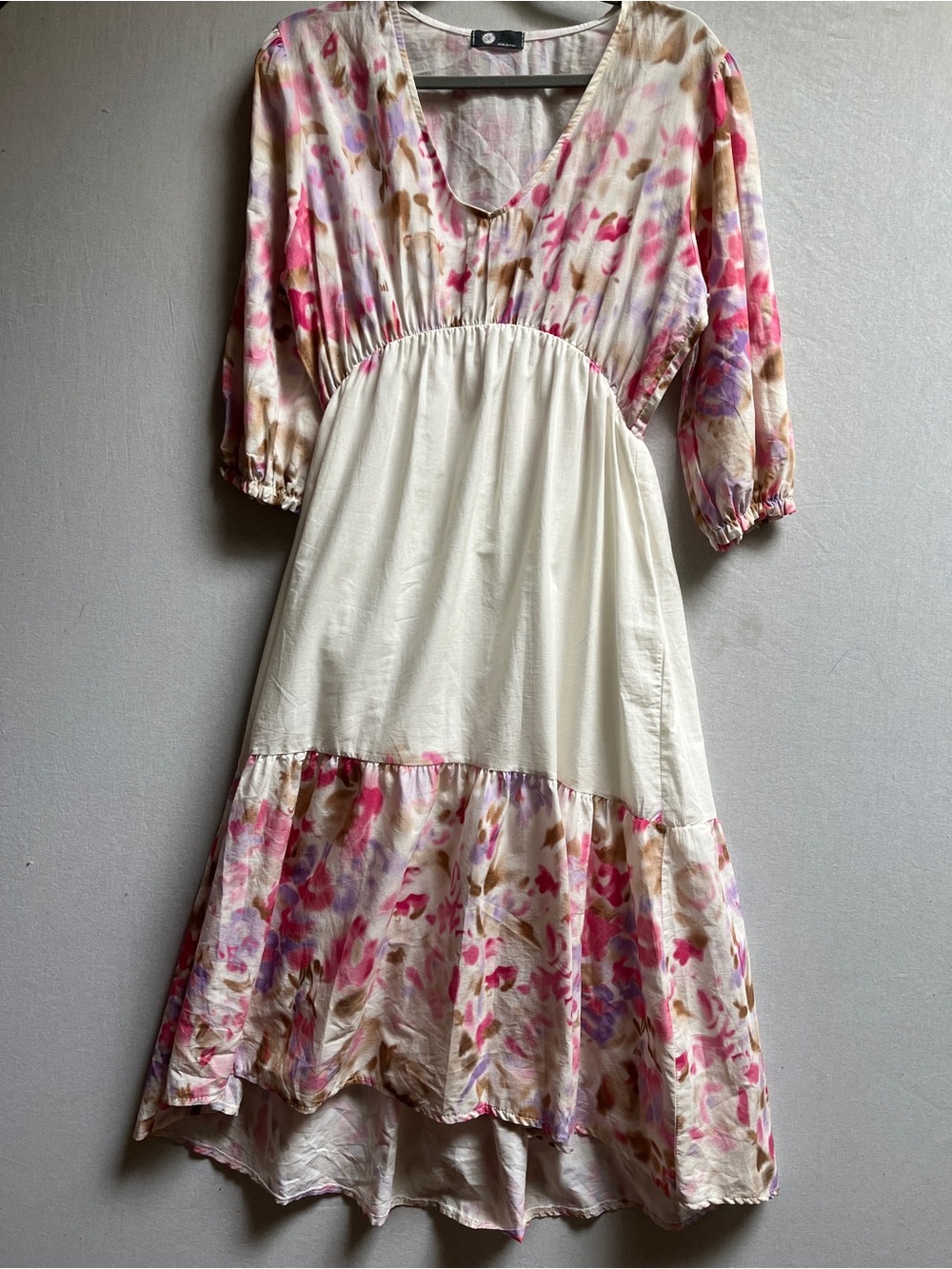 M Made in Italy Floral Ivory Midi Dress Watercolor V-Neck Sz M